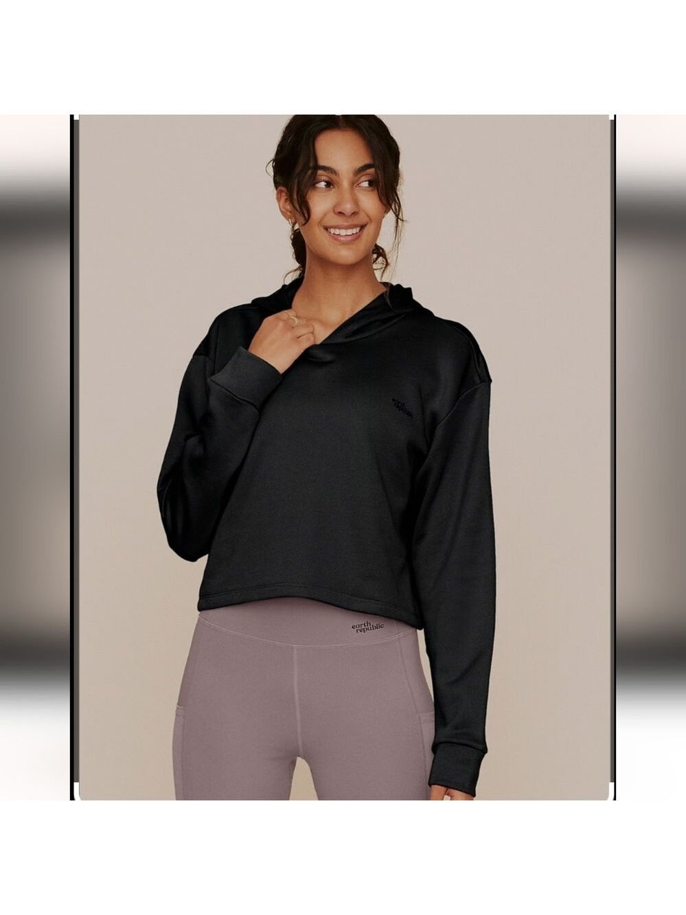 Gymshark Black Cropped Relaxed Hoodie
